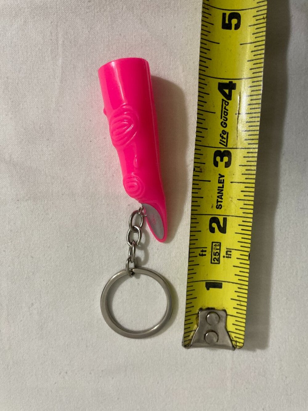 Novelty Pink Finger Nail Keychain Plastic Fake Fingernail Gag Toy Key Ring
